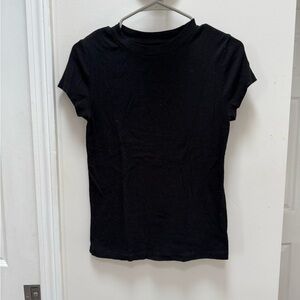 Basic ribbed tee